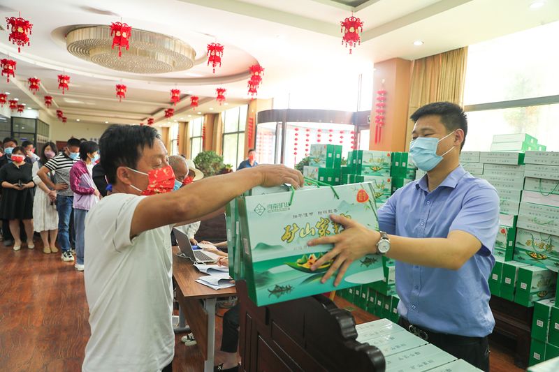 情深意“粽”｜河南尊龙抖圈官网与您共享端午佳节