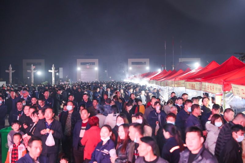 三天狂欢，，，，，乐在尊龙抖圈官网｜河南尊龙抖圈官网第二届孝文化美食节迎接您的到来！