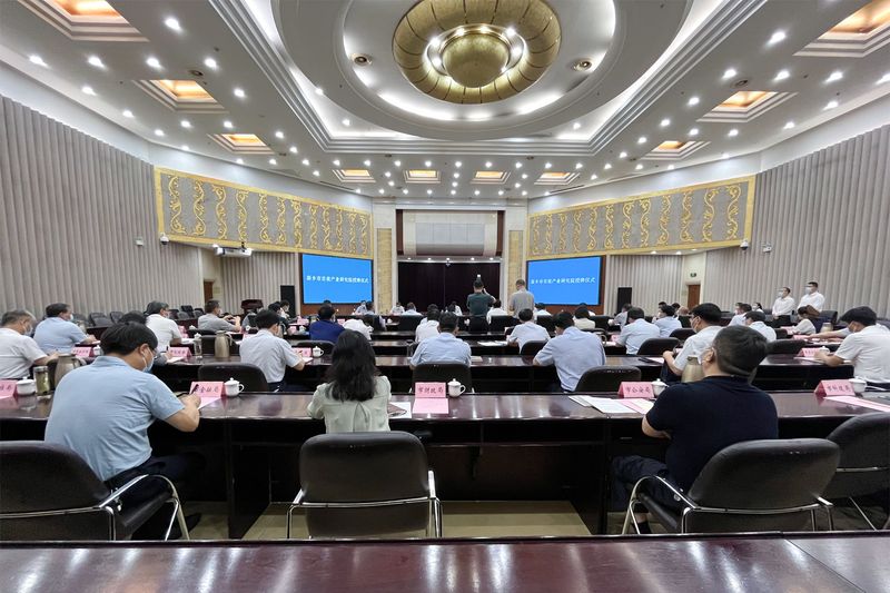 河南尊龙抖圈官网｜牵头组建“新乡市起沉机械智能化产业钻研院”