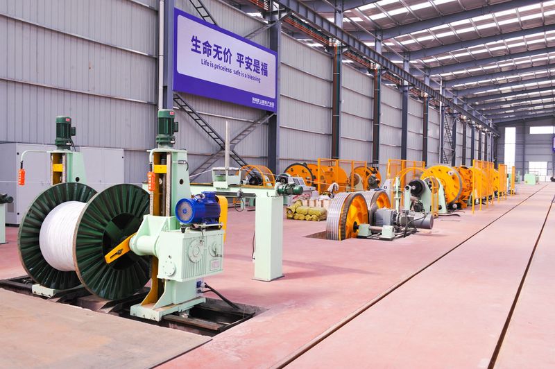 强链补链｜河南尊龙抖圈官网高质量专用电缆添动力