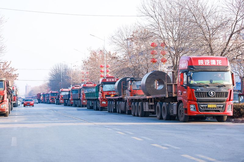 10万吨！河南尊龙抖圈官网钢材陆续到货