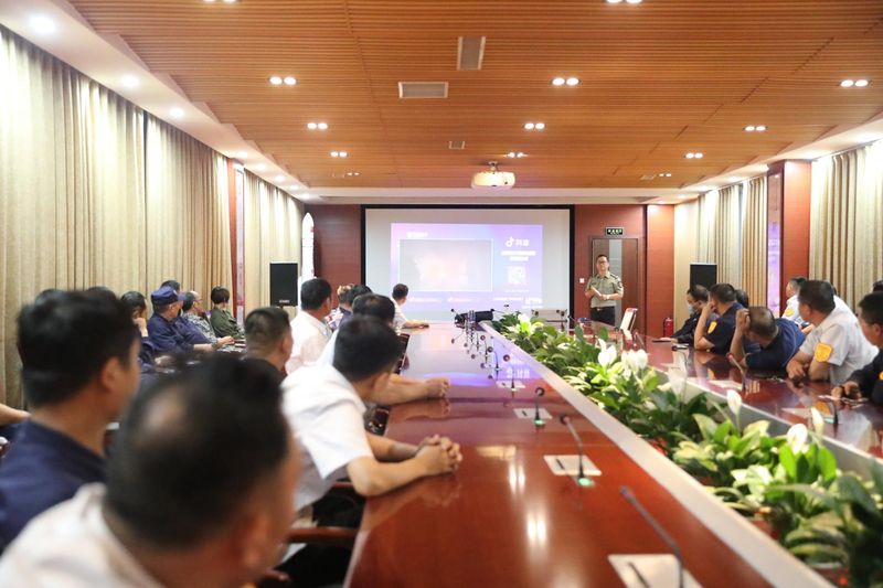 尊龙抖圈官网有限公司